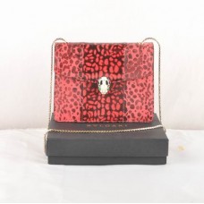 Bvlgari Serpenti Schultertasche aus Schlangenleder, Purpurrot, 605 Bvlgari Serpenti Schultertasche aus Schlangenleder, Purpurrot, 605