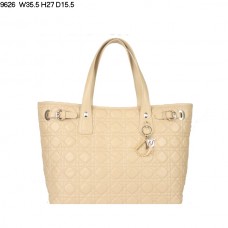 Dior Panarea Große Schultertasche aus aprikosenfarbenem Lammleder (goldene Beschläge) 9626
