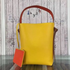 Celine Twisted Cabas Small Bag aus gelb/orangefarbenem Kalbsleder