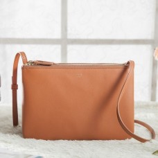 Celine Small Trio Crossbody Bag aus braunem Kalbsleder