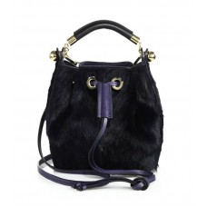 Chloe Gala Kleine Beuteltasche aus Kalbsfell, Blau Chloe Gala Kleine Beuteltasche aus Kalbsfell, Blau