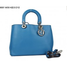 Dior Diorissimo Kleine Tasche, blaues Nappaleder (silberne Beschläge) 8001 Dior Diorissimo Kleine Tasche, blaues Nappaleder (silberne Beschläge) 8001