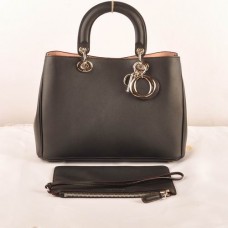 Dior Diorissimo Medium Tasche, schwarzes Originalleder (goldene Beschläge), Modell 603 Dior Diorissimo Medium Tasche, schwarzes Originalleder (goldene Beschläge), Modell 603