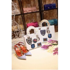 Replika Dior Lady Handtasche aus weißem Kalbsleder Replika Dior Lady Handtasche aus weißem Kalbsleder