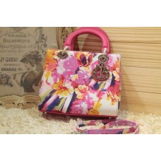 Hochwertige Dior Lady Standard-Handtasche in Rot Hochwertige Dior Lady Standard-Handtasche in Rot