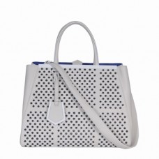 Fendi 2Jours Tasche aus weißem Ferrari-Leder mit Clinch-Bolt-Verschluss Fendi 2Jours Tasche aus weißem Ferrari-Leder mit Clinch-Bolt-Verschluss