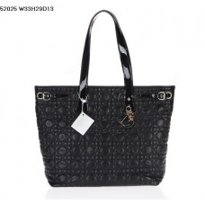 Dior Panarea Schultertasche aus schwarzem Lammleder (goldene Beschläge) 9626