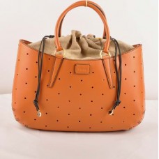 Fendi B Fab Orange Ferrari Ledertasche mit Perforation, große Henkeltasche Fendi B Fab Orange Ferrari Ledertasche mit Perforation, große Henkeltasche