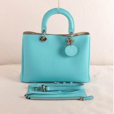 Dior Diorissimo Medium Tasche, hellblaues Originalleder (goldene Beschläge), 603 Dior Diorissimo Medium Tasche, hellblaues Originalleder (goldene Beschläge), 603