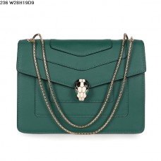 Bvlgari Serpenti GM Tasche aus grünem Kalbsleder