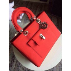 Replika Dior Lady Standard Handtasche aus rotem Lammleder Replika Dior Lady Standard Handtasche aus rotem Lammleder