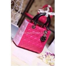 Heiß begehrte Replika-Tasche von Dior Lady aus Lammleder Heiß begehrte Replika-Tasche von Dior Lady aus Lammleder