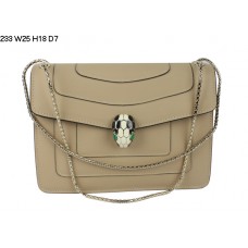 Bvlgari Serpenti Schultertasche GM aus Kalbsleder, Aprikose 233 Bvlgari Serpenti Schultertasche GM aus Kalbsleder, Aprikose 233
