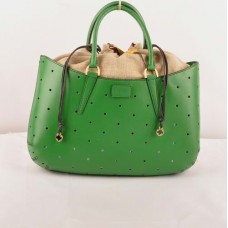 Fendi B Fab Grüne Ferrari Ledertasche mit Perforation, große Henkeltasche Fendi B Fab Grüne Ferrari Ledertasche mit Perforation, große Henkeltasche