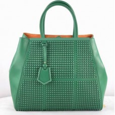 Fendi 2Jours Clinch Bolt Bag aus grünem Saffiiano-Leder Fendi 2Jours Clinch Bolt Bag aus grünem Saffiiano-Leder