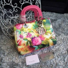 Dior Damen-Tragetaschen aus Kalbsleder Dior Damen-Tragetaschen aus Kalbsleder