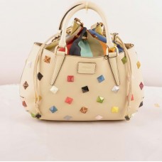 Fendi B Fab Beige Ferrari Ledertasche mit Nieten und mehrfarbigem Schmuckbesatz, mittelgroß, mit Henkel
