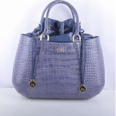 Fendi B Fab Große Henkeltasche aus blauem Leder mit Krokodilprägung Fendi B Fab Große Henkeltasche aus blauem Leder mit Krokodilprägung