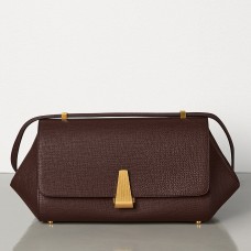 Bottega Veneta Kleine BV Angle Bag in Burgunderrot Palmellato Bottega Veneta Kleine BV Angle Bag in Burgunderrot Palmellato