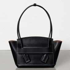 Bottega Veneta Arco 48 Tasche aus schwarzem französischem Kalbsleder Bottega Veneta Arco 48 Tasche aus schwarzem französischem Kalbsleder