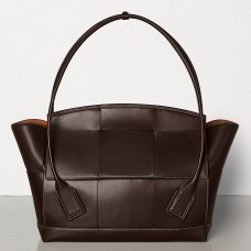 Bottega Veneta Arco 56 Tasche aus dunklem französischem Kalbsleder Bottega Veneta Arco 56 Tasche aus dunklem französischem Kalbsleder
