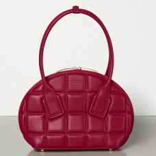 Bottega Veneta BV Swoop Small Bag in Amaranto Paper Calf Bottega Veneta BV Swoop Small Bag in Amaranto Paper Calf