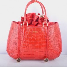 Fendi B Fab Große Henkeltasche aus rotem Leder mit Krokodilprägung Fendi B Fab Große Henkeltasche aus rotem Leder mit Krokodilprägung