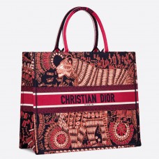 Dior Book Tote Bag in Fuchsia, besticktes Canvas mit Tiermotiven