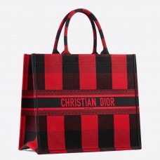 Dior Book Tote Bag aus rot/schwarz kariertem, besticktem Canvas
