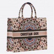 Dior Book Tote Bag bestickt KaleiDiorscopic