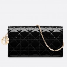 Dior Lady Dior Clutch mit Kette aus schwarzem Lackleder
