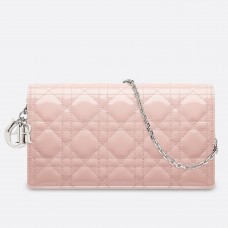 Dior Lady Dior Clutch mit Kette in rosa Lackleder