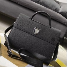 Dior Diorever Tote Bag aus schwarzem Kalbsleder Dior Diorever Tote Bag aus schwarzem Kalbsleder