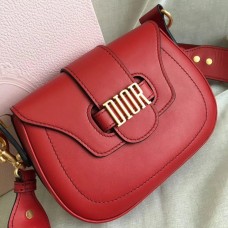 Dior D-Fence Satteltasche aus rotem Kalbsleder Dior D-Fence Satteltasche aus rotem Kalbsleder