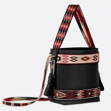 Dior Diorodeo Hobo-Tasche aus schwarzem Kalbsleder Dior Diorodeo Hobo-Tasche aus schwarzem Kalbsleder