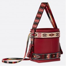 Dior Diorodeo Hobo-Tasche aus rotem Kalbsleder Dior Diorodeo Hobo-Tasche aus rotem Kalbsleder