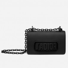 Dior Mini J'Adior Tasche aus schwarzem, ultramattem Kalbsleder Dior Mini J'Adior Tasche aus schwarzem, ultramattem Kalbsleder