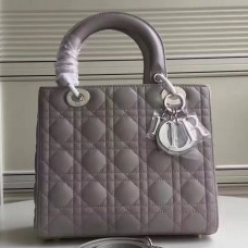 Dior Lady Dior Tasche (mittelgroß) aus grauem Lammleder
