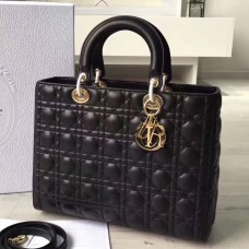Große Lady Dior Tasche von Dior aus schwarzem Lammleder Große Lady Dior Tasche von Dior aus schwarzem Lammleder