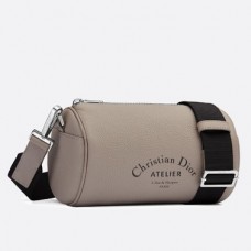 Dior Roller Pouch aus grauem genarbtem Kalbsleder