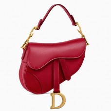 Dior Mini-Satteltasche aus rotem Kalbsleder Dior Mini-Satteltasche aus rotem Kalbsleder