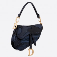 Dior Satteltasche aus blauem Camouflage-Canvas Dior Satteltasche aus blauem Camouflage-Canvas