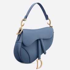 Dior Satteltasche aus genarbtem Kalbsleder in Denimblau Dior Satteltasche aus genarbtem Kalbsleder in Denimblau