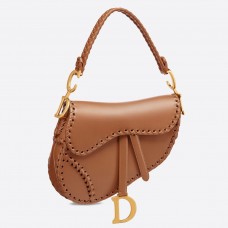 Dior Satteltasche aus braunem Kalbsleder mit genähten Kanten Dior Satteltasche aus braunem Kalbsleder mit genähten Kanten