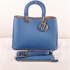 Dior Diorissimo Medium Tasche, blaues Originalleder (goldene Beschläge), Modell 603 Dior Diorissimo Medium Tasche, blaues Originalleder (goldene Beschläge), Modell 603
