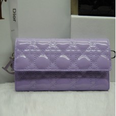 Dior CD086 Geldbörse Lavendel aus Lackleder